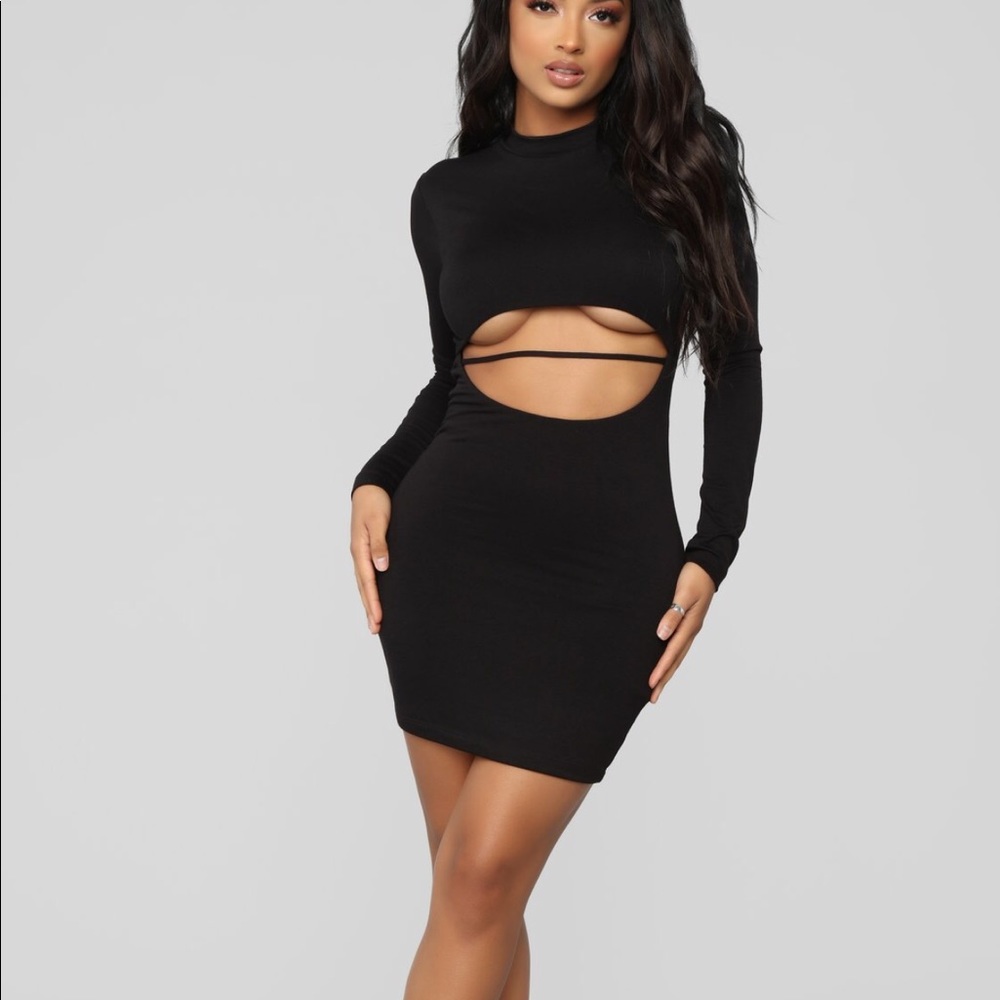 ONE DAY SALE💗Issa  Mini Dress Fashionnova